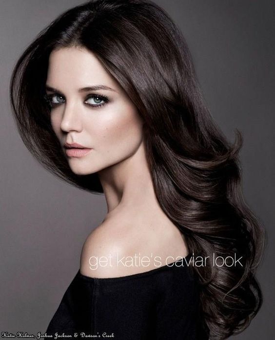 Layers Bangs, Hair Pale Skin, Hair Dark, Super Hair, Long Brown Hair, Trending Hairstyles, Katie Holmes, Dark Brown Hair, Jessica Alba