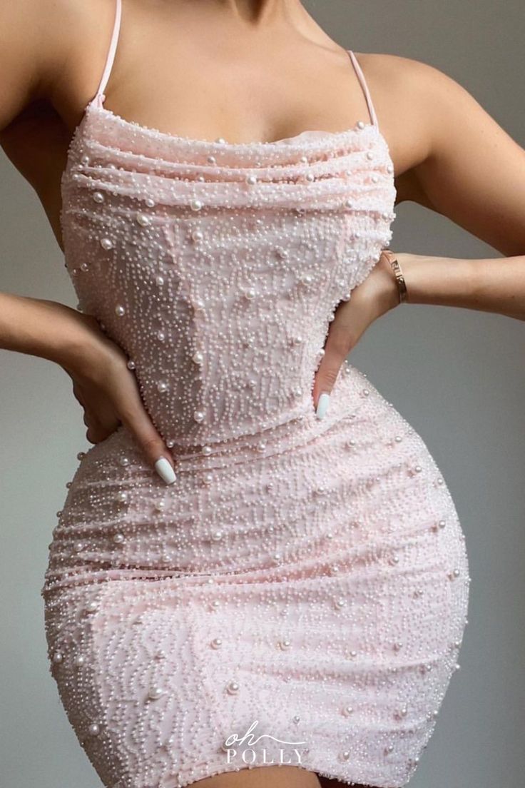 Pink Dress With Pearls, Dress With Pearls, Robes Glamour, Oh Polly Dresses, Glamour Dress, Prom Dress Inspiration, Pretty Prom Dresses, Oh Polly, Glam Dresses