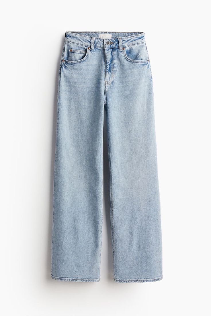 5-pocket jeans in washed cotton denim. High waist  zip fly with button  and straight  wide legs. Medium Washed Jeans, H And M Outfits, Women’s Jeans, Summer Clothing Essentials, Cute Jeans Outfit, Jeans For School, Light Wash Wide Leg Jeans, Baggy Mom Jeans, Cute Mom Jeans