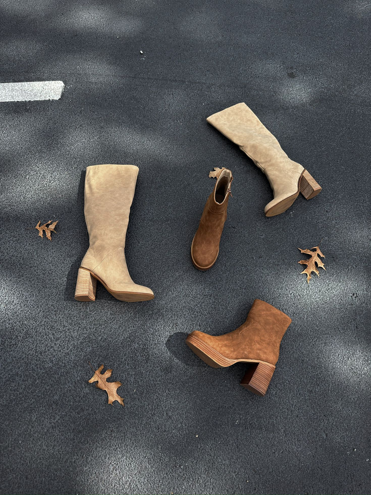 flat lays of three fall boots Womens Street Style, Fall Boots, Boot Style, Trendy Boutique, Womens Style, Street Style Chic, Boots Fall, Trendy Style, Fall Fashion Trends