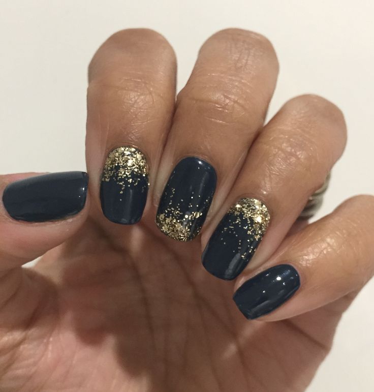 Navy Nails With Gold Glitter, Navy And Gold Glitter Nails, Dark Teal Nails With Gold, Navy With Gold Nails, Navy And Gold Manicure, Black Glitter Fade Nails, Blue & Gold Nails, Nail Happy New Year, Dark Blue With Gold Nails