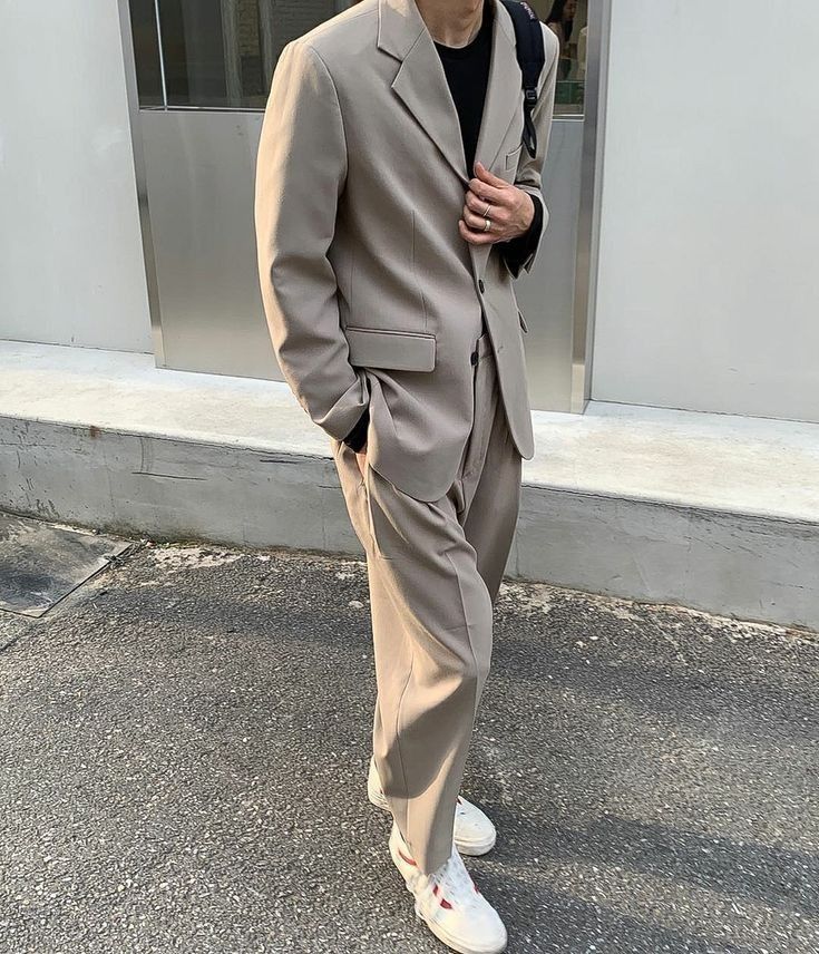 Terno Aesthetic, Academia Aesthetic Outfit Men, Aesthetic Guy Outfits, Minimalist Fashion Summer, Academia Aesthetic Outfit, Aesthetic Outfits Men, Wedding Outfit Men, Suits Clothing, Street Style Outfits Men