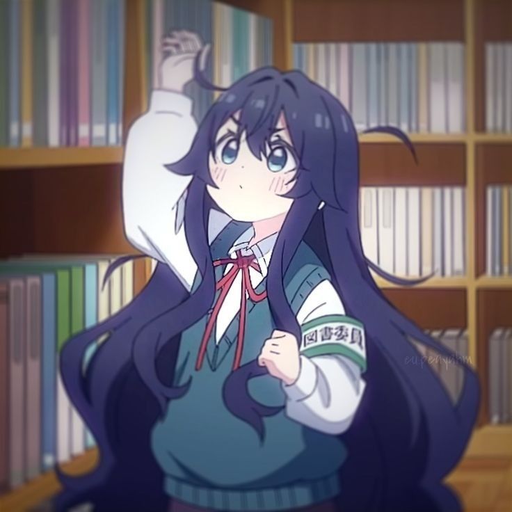 an anime character with long black hair in front of bookshelves