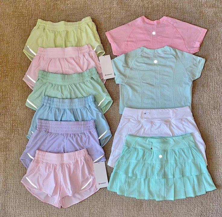 Cute Pretty Outfits, Sweatshirts Preppy, Lulu Joggers, Lulu Outfits, Mckenna Grace, Lululemon Outfits, Preppy Summer Outfits, Preppy Girl, Casual Preppy Outfits