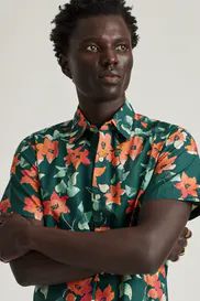 Shop New Arrivals! Shirts, Pants, Suits & More | Bonobos Men's Winter Outfits, Tropical Shirts, Winter Shirts, Winter Outfits Men, Guest Outfit, Short Sleeve Button Up, Men Winter, Comfortable Outfits, Men Short Sleeve