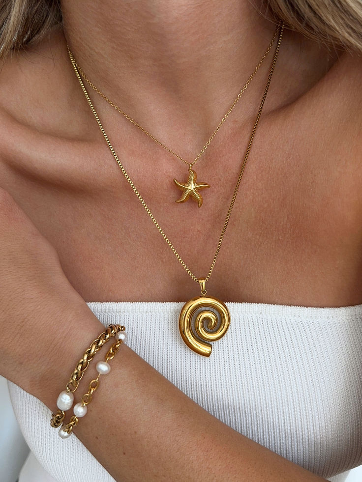 gold starfish necklace, gold swirl necklace, gold pearl bracelet Necklace Inspo Gold, Gold Jewelry Summer, Beachy Gold Jewelry, Waterproof Gold Jewelry, Colorful Gold Jewelry, Gold Summer Jewelry, Chunky Gold Jewelry Aesthetic, Gold Chunky Jewelry, Summer Jewlery