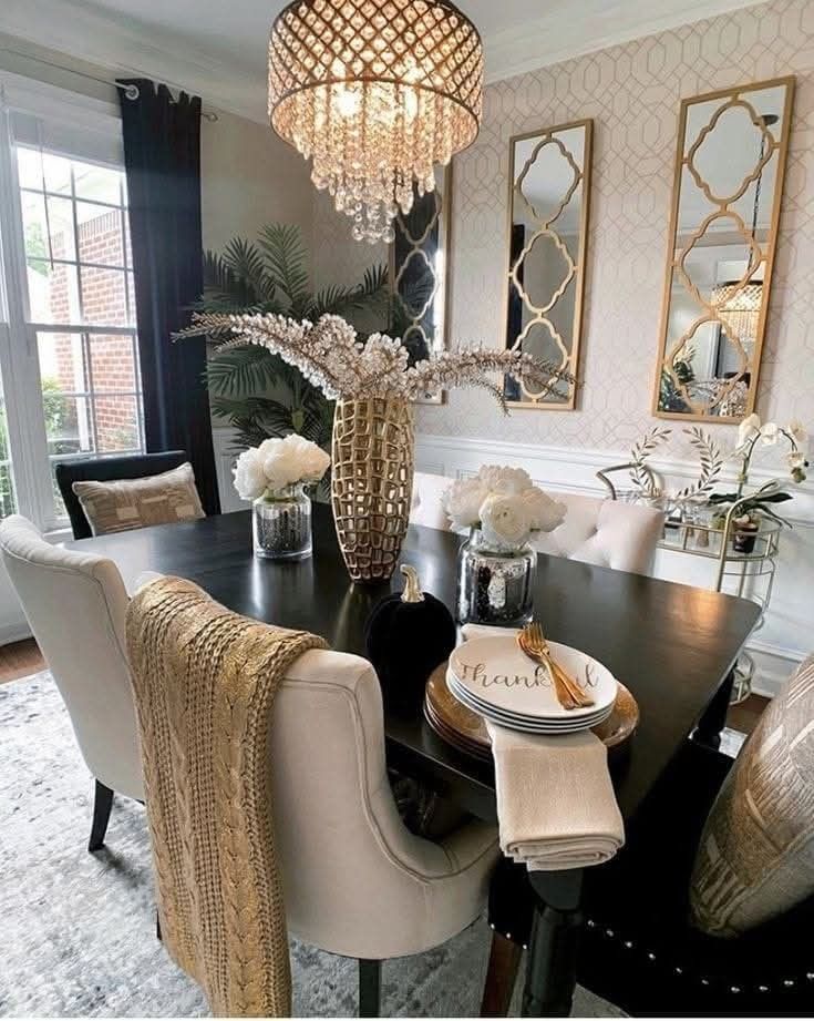 Classy Dining Room, Dining Room Glam, Art Deco Interior Design, Glam Living Room, Dining Room Table Decor, Luxury Dining Room, Elegant Dining Room, Living Room Decor Cozy, Apartment Decor Inspiration