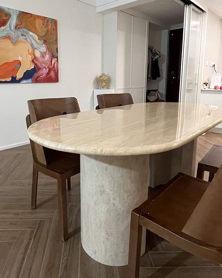 Natural Beige Travertine Crescent Dining Table Beige Marble Table Dining, Table Beige, Travertine Dining Table And Chairs, Greek Dining Table, Travertine Dining Table Styling, Travertine Table Dining, Granite Top Dining Table, Marble Table Dining, Travertine Table