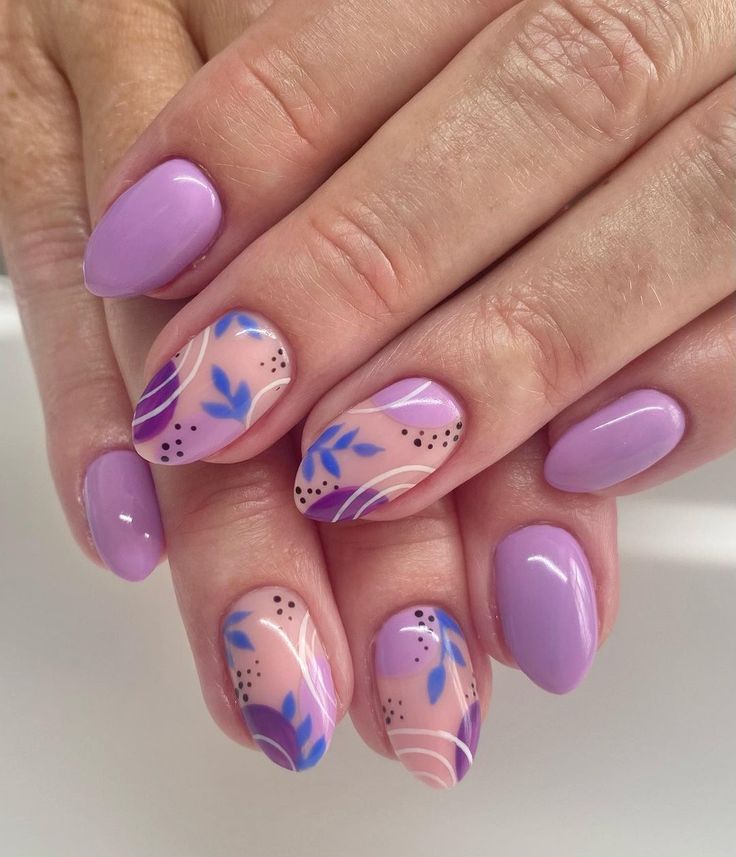 65 Cute 2022 Nails to Inspire You Spring Inspired Nail Designs, Professional Manicure For Work, Plant Inspired Nails, Plant Nails Design, Spring Nail Art 2024, Boho Spring Nails, Plant Nail Designs, Plants Nails, Easter Nails Simple