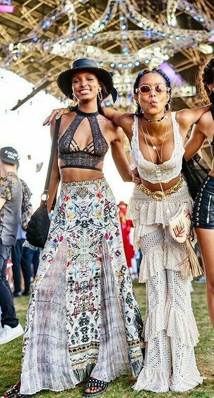 American hippie Stile Hippie Chic, Mode Coachella, Geek Outfit, Look Hippie Chic, Goddess Fashion, Look Boho Chic, Look Festival, Boho Styl, Fest Outfits