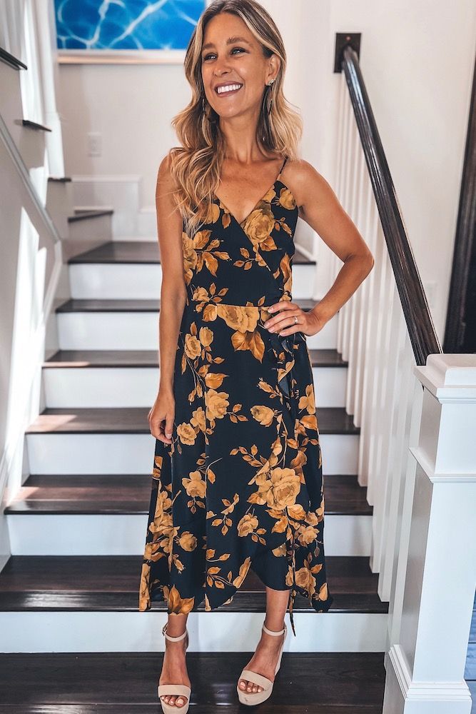 Floral Wrap Maxi Dress | Sophie & Trey Chic Flowy Floral Dress For Casual Wear, Chic Flowy Floral Dress For Dress Down, Floral Midi Sundress For Date Night, Chic A-line Sleeveless Dress For Fall, Chic V-neck Floral Dress For Date Night, Chic Fitted Long Sundress, Chic A-line Maxi Dress For Day Out, Chic Flowy Floral Print Dresses, Chic Floral Print Sundress For Date Night