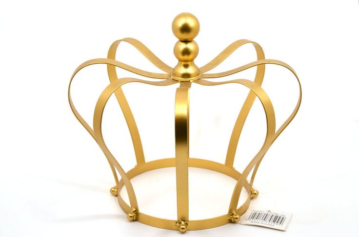 a gold crown with a price tag on the front and back of it's head