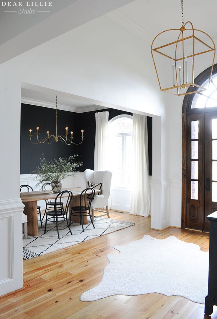 the dining room is clean and ready for us to eat dinner on it's own