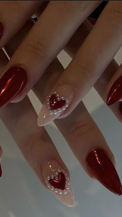 nail art Cherry Wine Nails, Red Sparkly Nails, Raspberry Nails, Red And Silver Nails, Gem Nail Designs, Quinceanera Nails, Red And Gold Nails, Silver Nail Designs, Red Gel Nails