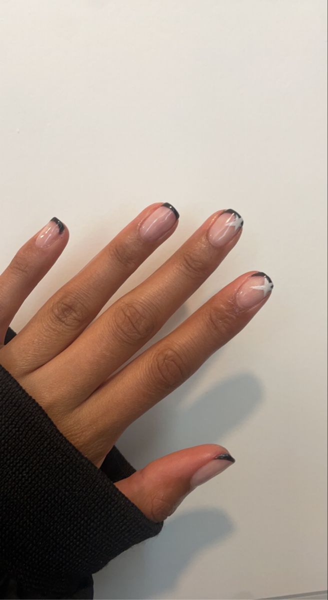 Fun Short French Tip Nails, Short Nails Inspo Aesthetic Square, November Short Nails Designs, French Nails Inspo Short, Super Short Nail Inspo Aesthetic, Nail Designs Really Short Nails, Short Nail Art Black And White, Short Navy French Tip Nails, Short Gel Tips Nails Ideas