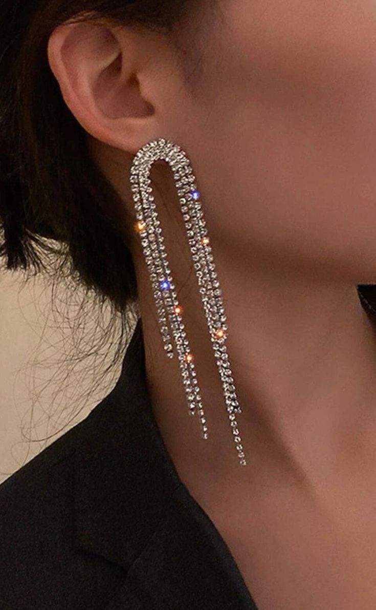 Women's rhinestones earrings in silver Long Bridal Earrings, Long Silver Earrings, Long Tassel Earrings, Tassel Drop Earrings, Party Earrings, Rhinestone Earrings, Elegant Earrings, Tassel Earrings, Long Earrings