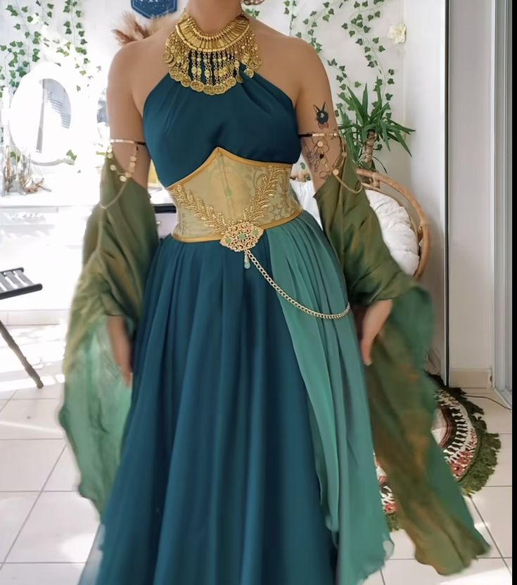 Goddess Outfit Inspiration, Ancient Greece Clothing Aesthetic, Genie Aesthetic Outfit, Greek Inspired Dress Green, The Arcana Outfits Ideas, Greek Outfit Designs, Egyptian Clothing Aesthetic, Hera Inspired Outfits, Greek Outfit Design