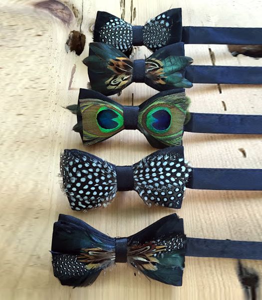 Fancy fathers like feather bow ties ! Feather Bow Tie Wedding, Luxury Gentleman Bow Tie For Black-tie Events, Duck Feather Bowtie, Luxury Ties With Decorative Bow For Black-tie Events, Bow Tie Template, Bow Tie Cake, Cool Bow Ties, Tie Template, Dapper Butterfly Knot Bow Tie For Black-tie Events