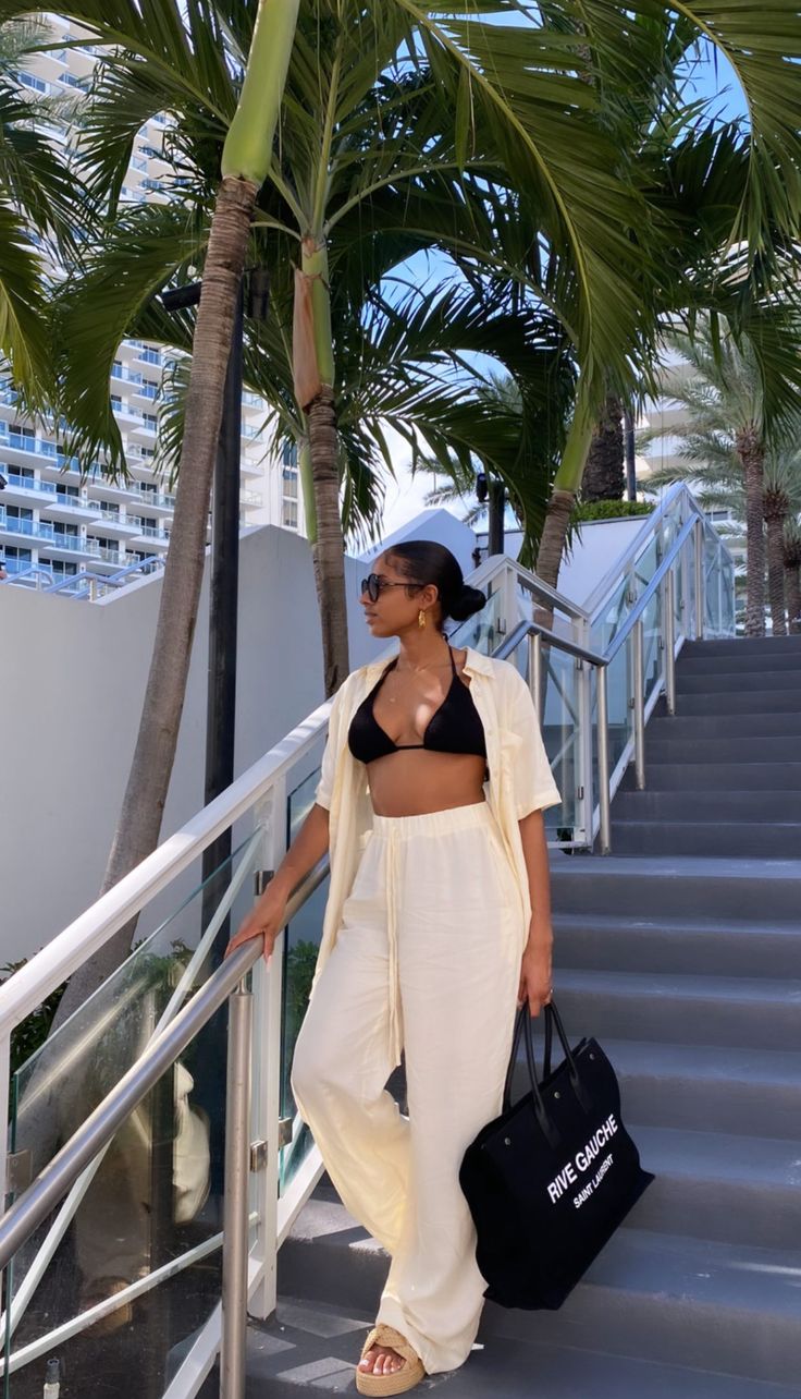 Baddie Summer Vacation Outfits, Outfits To Wear In Bahamas, Beach Baecation Outfits, Ocean Vacation Outfits, Bali Vacay Outfits, Vacation Activity Outfits, Vacation Outfits Big Bust, Cabo Outfits For Women, Beach Vacay Outfits Casual