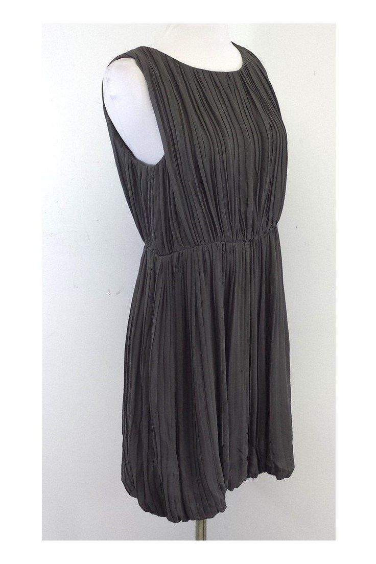 Size 4 Grey Gathered Sleeveless Dress Body 100% Silk Lining 91% Silk 9% Spandex Slips on Gathered waist Bubble hemline Shoulder to Hem 33.25" Flattering Sleeveless Stretch Mini Dress, Flattering Stretch Sleeveless Knee-length Dress, Pleated A-line Sleeveless Dress For Daywear, Pleated Knee-length Stretch Dress, Stretch Knee-length Pleated Dresses, Chic Sleeveless Dress With Pleated Back, Stretch Lined Dress For Daywear, Stretch A-line Dresses With Pleated Back, Stretch Sleeveless Knee-length Dress For Date Night