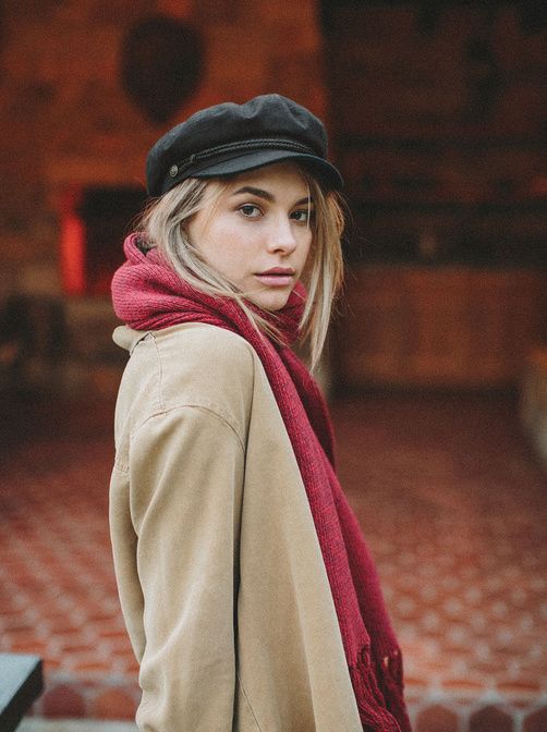 Fiddler Cap Outfit, Brixton Fiddler Cap, Fiddler Hat, Fiddler Cap, Brixton Hat, Shooting Ideas, Cap Outfit, Baker Boy Hat, Winter Inspiration