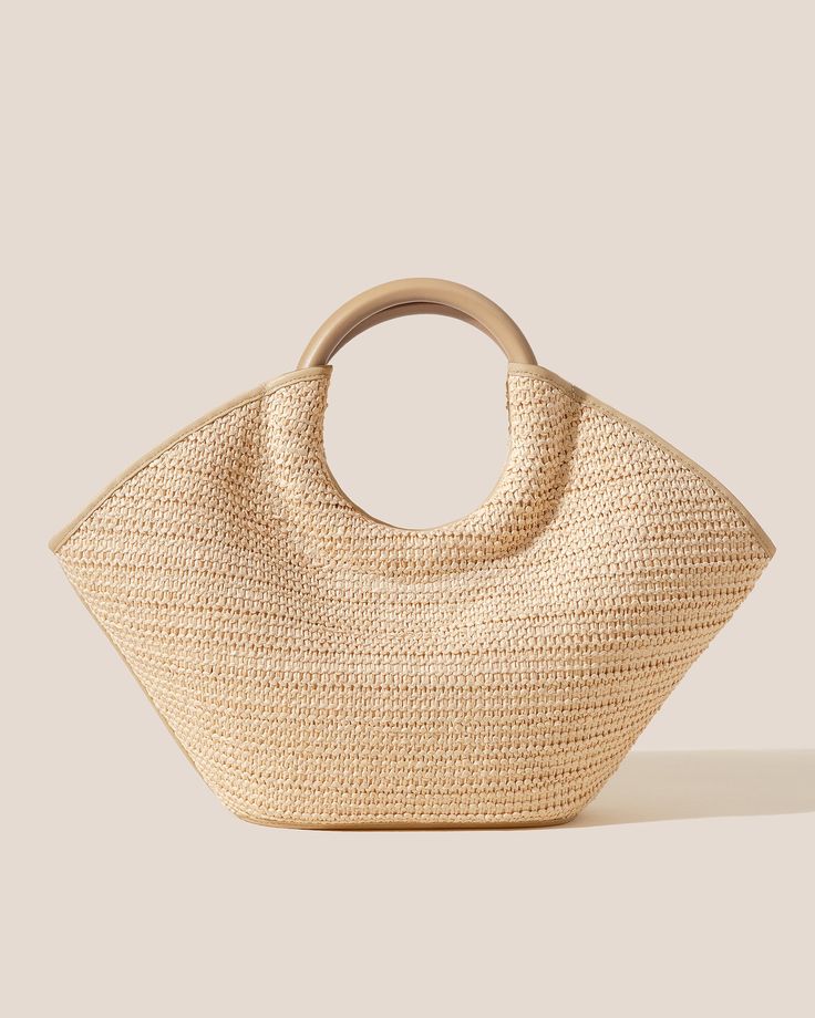 Raffia basket tote with round handle in soft calf leather. Made in Spain by uniquely talented artisans, celebrating excellence in craftsmanship. Raffia Basket, Living Room Decor Inspiration, Round Handle, Basket Tote, Beach Essentials, Handbag Accessories, Calf Leather, Decor Inspiration, Organic Cotton