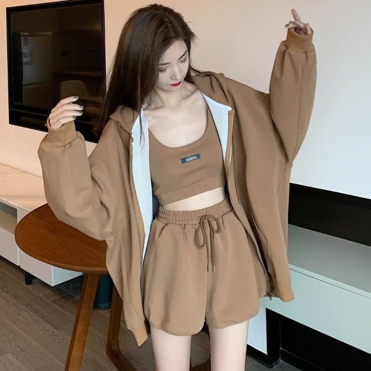 Modele Fitness, Sport Clothing, Korean Outfit Street Styles, Korean Casual Outfits, Korean Fashion Dress, Korean Girl Fashion, Ulzzang Fashion, Kpop Fashion Outfits, 가을 패션