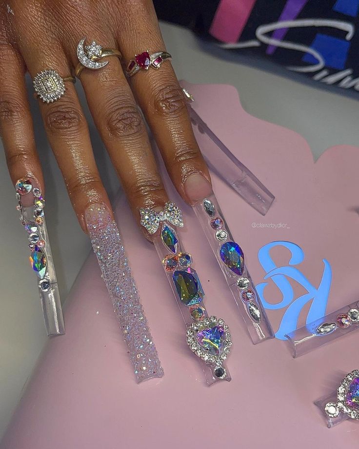 Birthday Nail Designs Bling, Xl Nails, Nail Designs Bling, Nail Pics, Luminous Nails, Nail Board, Long Acrylic Nail Designs, Glamour Nails, Money Makers