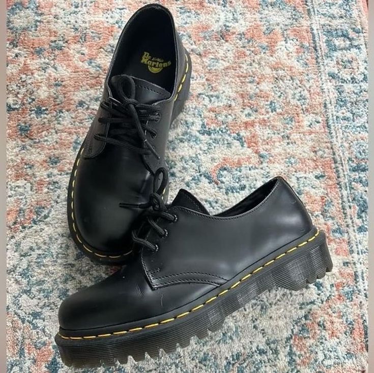 Doc Martens Shoes Men, Dr. Martens 1461, Doc Martens Mens Loafers, Male Doc Martens, Dr Martens Shoes Mens, Doc Martens Aesthetic Men, Doc Martins Mens, Low Doc Martens Outfit Men, Dr Martens 1461 Outfit Men