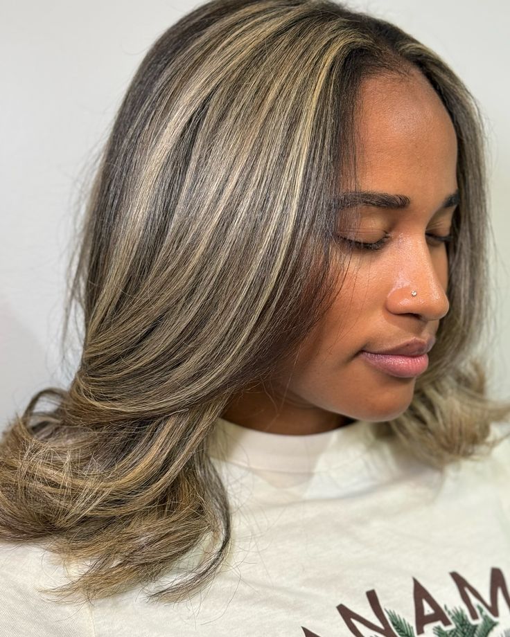 Head Full Of Highlights, Blonde Highlight Black Woman, Micro Slice Highlights, Full Highlights Vs Balayage, Blonde Highlights On Dark Hair Black Ppl, Full Head Blonde Foils, Highlights On Black Women, Blonde Highlights Black Women, Full Highlights For Dark Hair