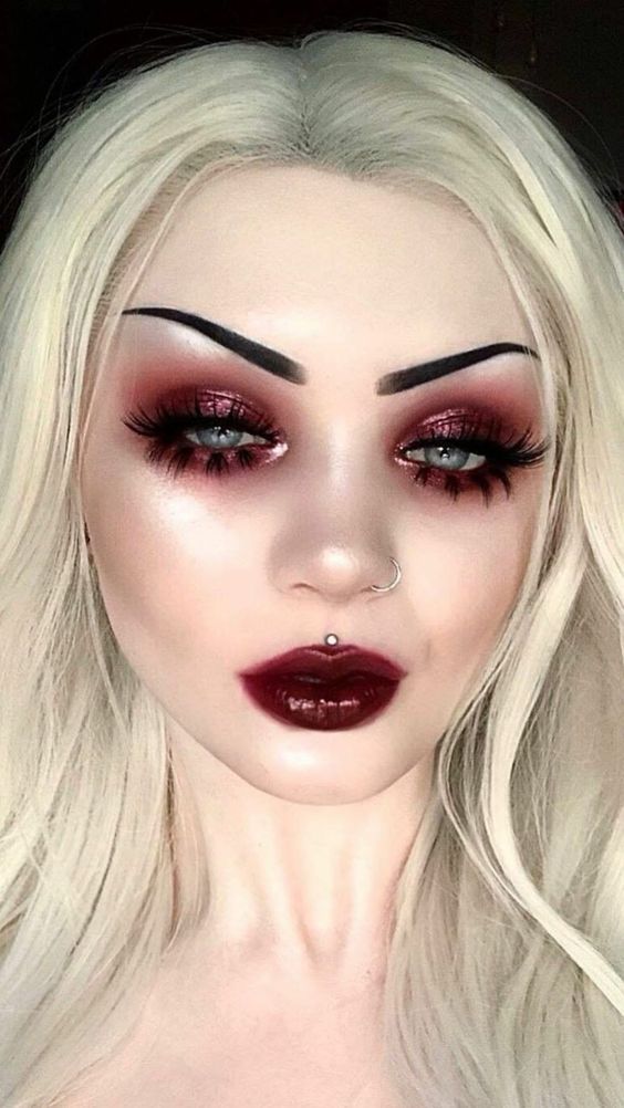 Fantasy Make-up, Halloween Make-up Looks, Drag Make-up, Vampire Makeup, Witch Makeup, Halloween Makeup Inspiration, Halloween Tattoo, Smink Inspiration, Red Makeup