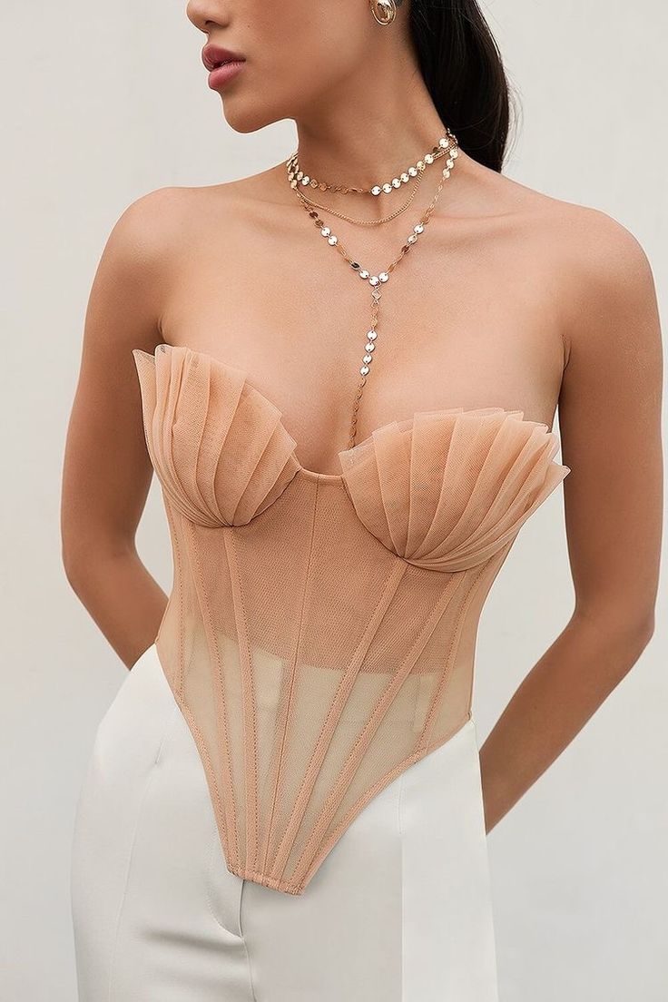 Sheer Sleeveless Corset For Party, Elegant Sheer Corset For Party, Beach Summer Corset, Summer Evening Bandeau Corset, Elegant Beige Corset For Night Out, Strapless Summer Party Corset, Chic Evening Corset For Summer, Chic Beige Party Corset, Chic Summer Party Corset