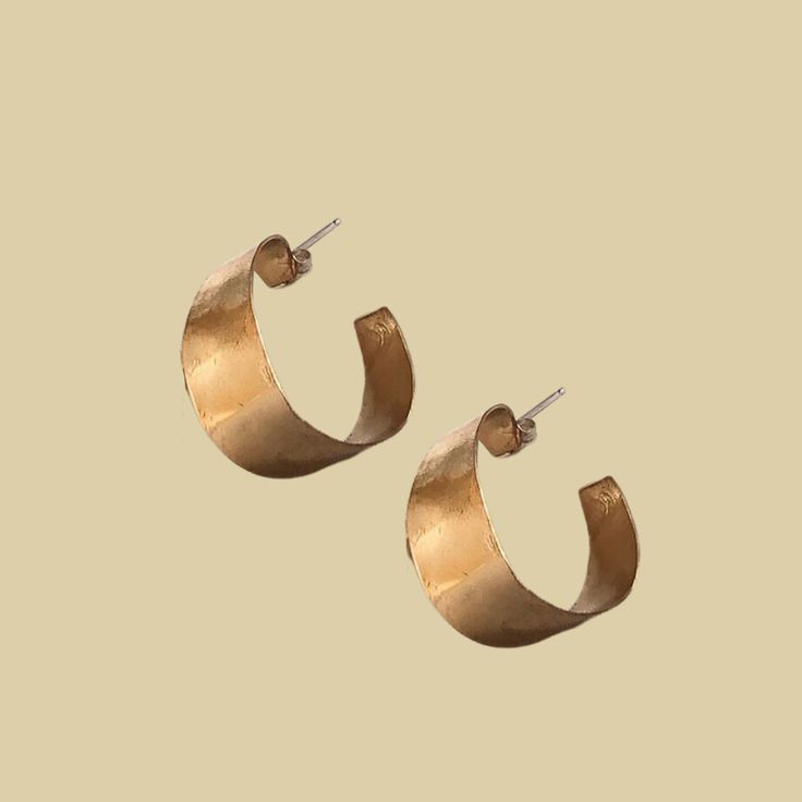 An AVILLA classic, the SOL hoops are handcrafted and finished with our signature texture to mimic the organic feel of an ancient artifact. lightweight ~1” diameter, 0.5” at widest point Handmade Hoop Earrings, Ancient Artifacts, 10k Gold, Designer Earrings, Artifacts, Essence, Hoop Earrings, Angeles, Brass