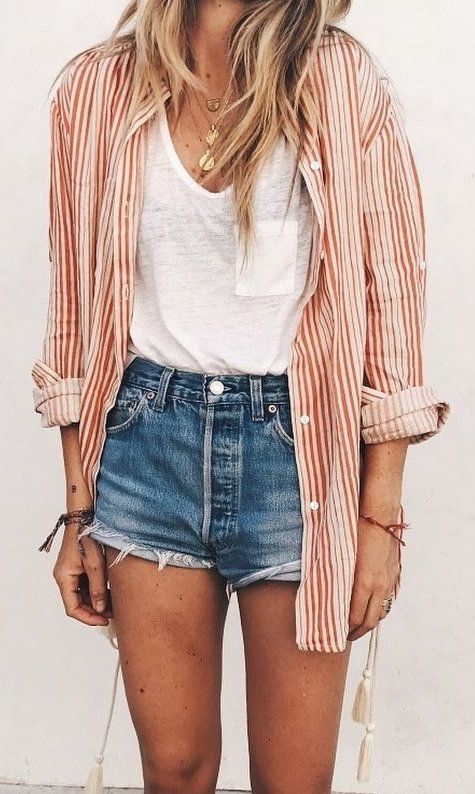 Zomer Outfit Inspiratie Bbq Outfits, Outfits Primavera, Denim Shorts Outfit, Trendy Summer Outfits, Mini Short, Spring Fashion Trends, Summer Fashion Trends, Mini Shorts, Casual Summer Outfits