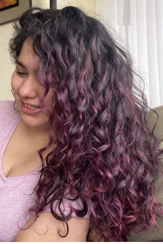 Pink Dye Hair Ideas, Burgundy On Curly Hair, Pink Tips Curly Hair, Pink Hair On Curly Hair, Curly Brown Hair With Pink Highlights, Pink Highlights In Black Hair Curly, Picaboo Hair Color, Pink Curly Hair Highlights, Semi Permanent Hair Dye For Dark Hair