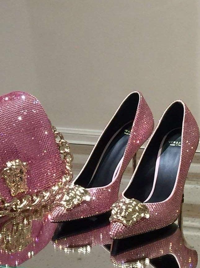 Pink Versace Heels, Heels Versace, Versace Aesthetic, Versace Heels, Versace Pink, Heels Aesthetic, Jeweled Shoes, Shoes Heels Classy, Versace Shoes