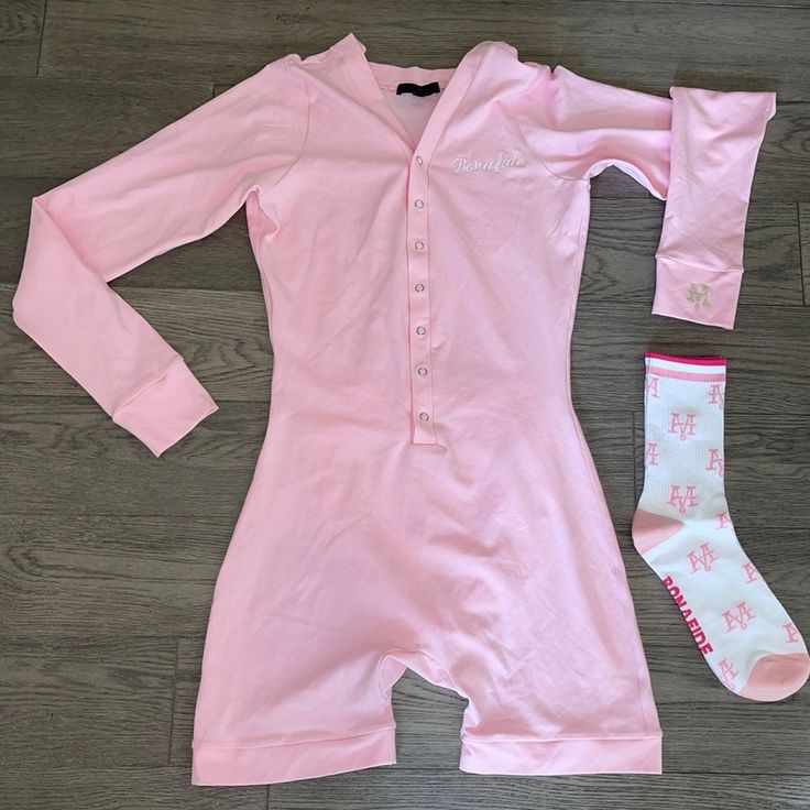 Brand New Never Worn Prices Are Negotiable Sock Included For Freee Brand New Never Worn Pink Casual Stretch Sleepwear, Casual Pink Stretch Sleepwear, Comfortable Stretch Pink Sleepwear, Fitted Pink Sleepwear For Sleepover, Pj Outfit, Purple Pajamas, Knit Lounge Set, Pink Cheetah Print, Halloween Pajamas