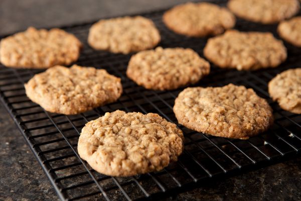 several cookies cooling on a grill rack