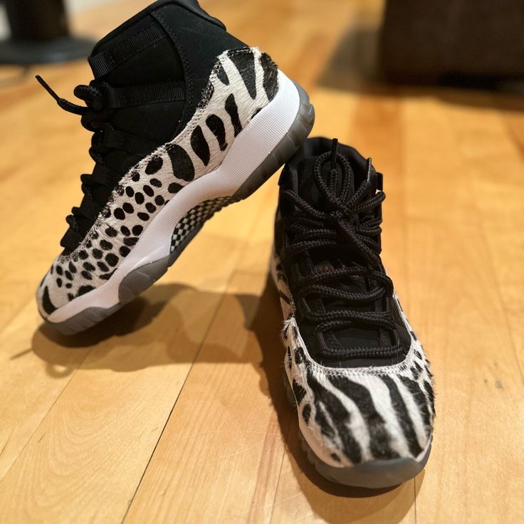 Brand New 2021 Nike Air Jordan 11’s “Animal Instinct�” Black & White Animal Color Way Never Worn, No Box Sold Out Online Retails For $225 Release Date 11/26/21 Womens 7.5 Air Jordan 11s, Jordan 11s, Animal Instinct, Nike Air Jordan 11, Air Jordan 11, Jordan 11, Online Retail, Nike Black, Nike Air Jordan