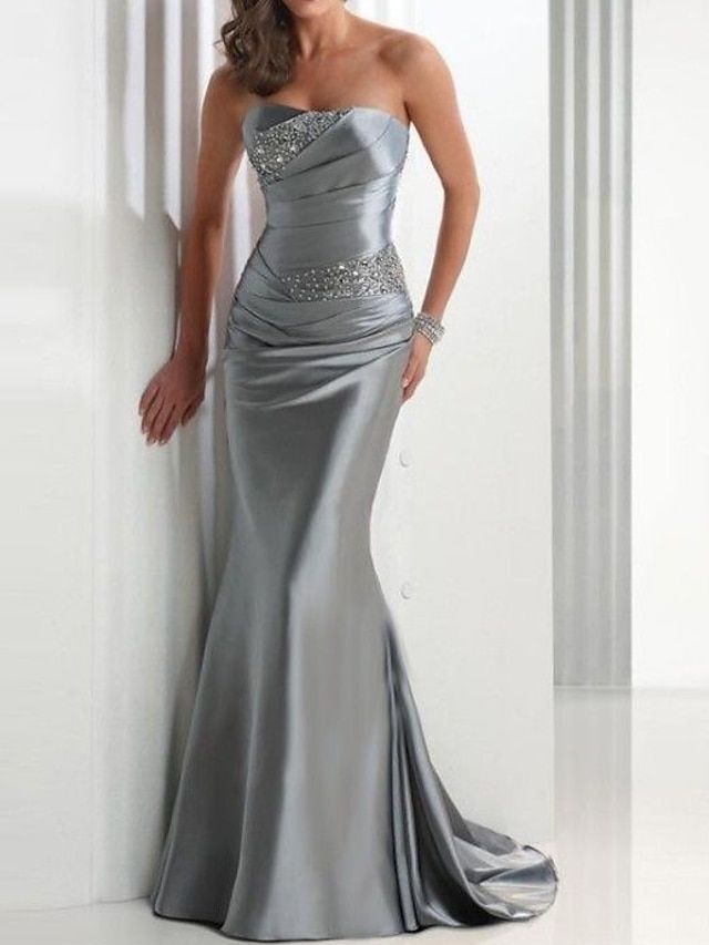 Mermaid Dress Elegant Red Green Wedding Guest Formal Evening Dress Strapless Sleeveless Sweep / Brush Train Satin with Crystals  dress to impress 2024 2024 - $130.99 Silver Prom Dress, Silver Evening Dress, Black Bridesmaid, Sequin Evening Gowns, Strapless Evening Dress, Satin Evening Dresses, Chanel Couture, Evening Gowns Elegant, Satin Prom Dress