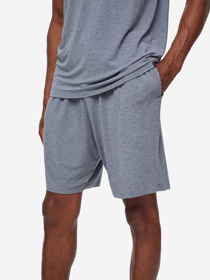 We believe by focusing on the small details we can help you feel noticeably more comfortable when switching off and putting your feet up at home. Our Marlowe jersey shorts are a testament to this and offer a combined elastic and tie waistband for the perfect fit. They also feature two front side pockets and a rear back pocket to keep your phone and essentials close while you're lounging. Both comfortable and flattering, we've elevated this loungewear short into a luxury essential for the modern Athleisure Pajama Shorts With Built-in Shorts For Relaxation, Athletic Shorts With Inner Lining For Loungewear, Comfortable Athletic Shorts For Loungewear, Loungewear Moisture-wicking Shorts, Sporty Shorts With Elastic Waistband For Relaxation, Comfortable Athletic Shorts With Comfort Waistband For Loungewear, Cotton Go-dry Shorts For Loungewear, Comfortable Short Leg Loungewear Activewear, Gray Short Activewear For Loungewear