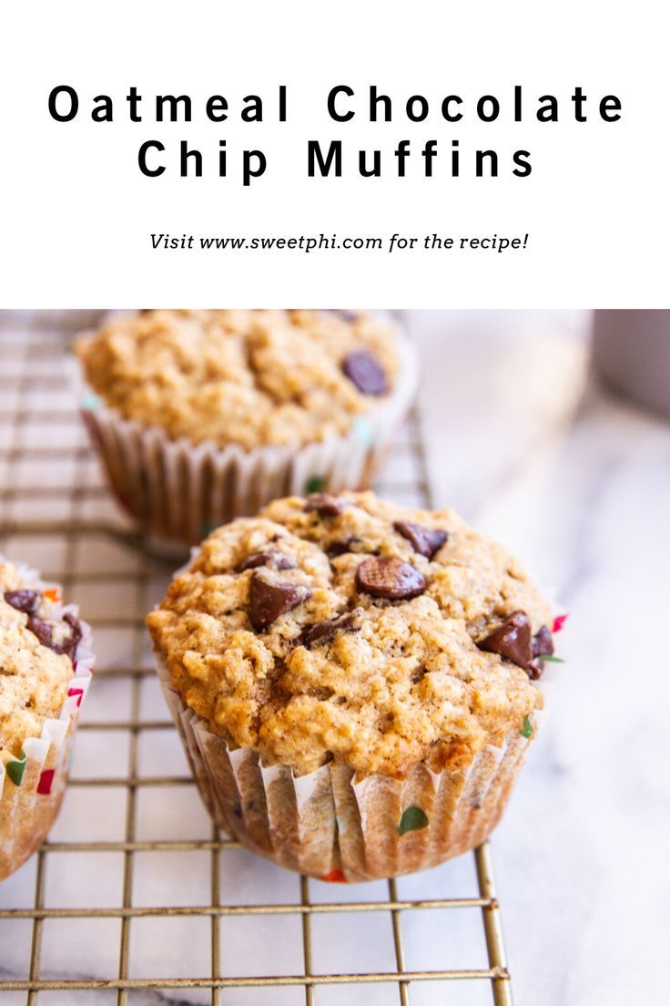 These oatmeal chocolate chip muffins are an easy breakfast that is both delicious and fun to make with kids in the kitchen! Find this muffin recipe on the blog! Banana Oatmeal Chocolate Chip Muffins, Banana Oatmeal Chocolate Chip, Oatmeal Chocolate Chip Muffins, Banana Oatmeal Muffins, Banana Oat Muffins, Muffins Recipes, Muffin Tops, Break Fast, Oat Muffins