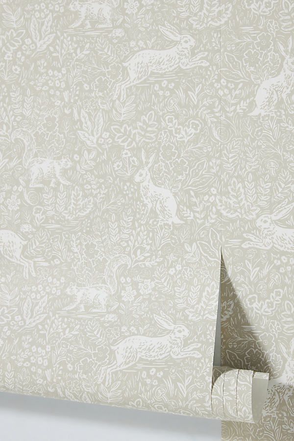 an image of a white wallpaper with animals on it's back and sides