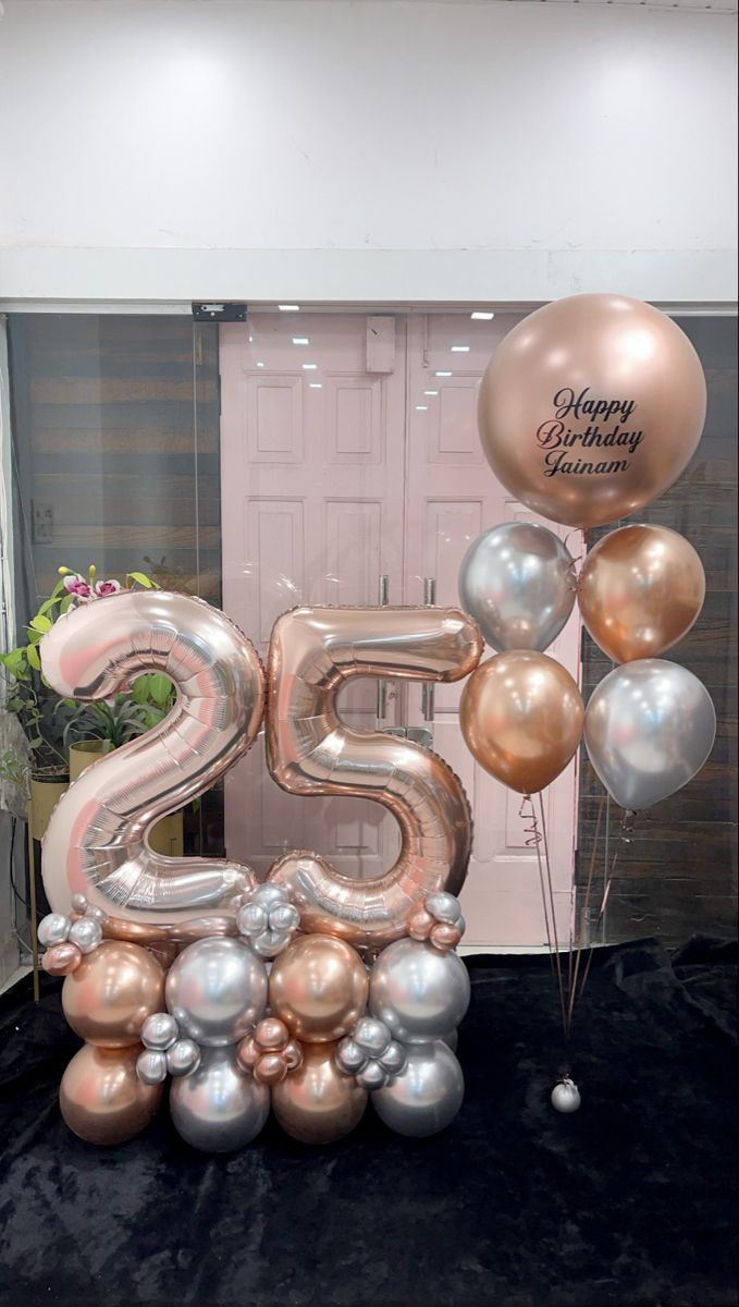 the number 25 is made out of balloons