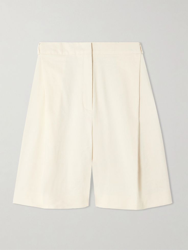 EXCLUSIVE AT NET-A-PORTER. If you love TOVE's classic tailoring, then these 'Bella' shorts will be the perfect addition to your summer wardrobe. Designed with comfort and ease in mind, they're pleated and made from breathable linen-blend. Wear yours with tanks and crisp shirts. Classic White Bottoms With Built-in Shorts, Classic White High-waisted Bermuda Shorts, Elegant Cotton Bermuda Shorts, Elegant Knee-length Cotton Bermuda Shorts, Classic White Cotton Bermuda Shorts, Classic Wide Leg Cotton Shorts, White Short Leg Bottoms For Workwear, White Wide Leg Shorts For Work, White Wide Leg Workwear Shorts