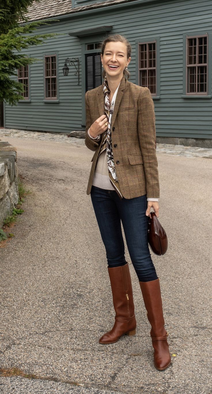 Riding Boots Business Casual, Light Brown Riding Boots Outfit, Outfits With Brown Riding Boots, Vintage Tweed Blazer For Fall, Brown Equestrian Boots Outfit, English Country Outfits Women, British Country Style Women, Bsf Outfits, British Style Women Outfits