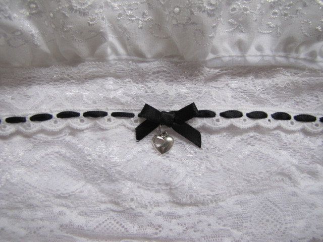 "adjustable length, 40\" including ribbon tie. cutest black bow choker on broderie fabric with a little heart engraved charm!  international shipping is set to standard, you can upgrade at checkout! ♡" Cute Adjustable Black Choker, Black Ribbon Choker As A Gift, Black Ribbon Choker Gift, Black Ribbon Choker For Gifts, Bow Choker, Black Choker Necklace, Antique Keys, Pretty Necklaces, Black Choker