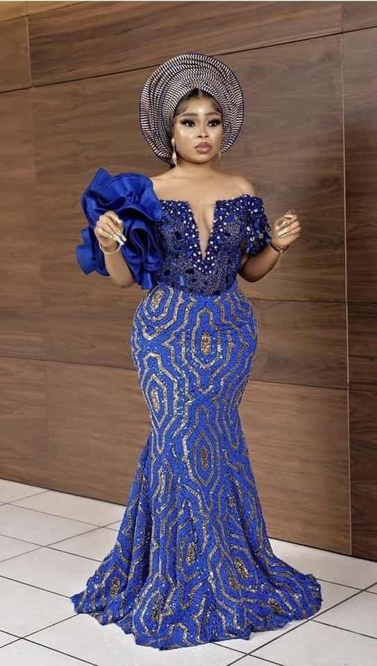 Lace Styles For Wedding, Nigerian Lace Styles, African Lace Styles, Evening Maxi Dress, African Fabric Dress, Lace Gown Styles, Lace Dress Styles, African Lace Dresses, African Fashion Traditional