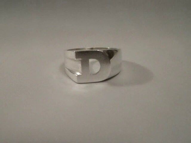 D Initial Ring Weight: 9.7 grams Finger size: W (UK Size) Sterling Silver (not plated) D Initial, Initial D, Initial Ring, Signet Rings, Silver Shop, D Ring, Ring Sterling Silver, Signet Ring, Sterling Ring