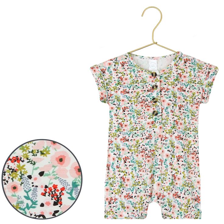 Our Lou Lou Rompers are your everyday go-to that make dressing baby a breeze. functional buttons down front rolled short sleeves and leg cuffs for gender neutral style snaps for easy changes lightweight + silky soft fabric Hassle-free one piece, exceptionally cute. Sizes: Newborn-3 Month: 6-12 pounds // 18-22” long 3-6 Month: 12-16 pounds // 22-27” long 6-12 Month: 16-20 pounds // 26-30” long 12-24 Month: 20-30 pounds // 29-33” long 2/3T : 28-34 pounds // 32-40” long 4/5 : 37-45 pounds // 39-45" Playful Short Sleeve Onesie For Spring, Summer Cotton Onesie With Floral Print, Spring Short Sleeve Bodysuit For Playtime, Casual Fitted Printed Short Sleeve Bodysuit, Casual Printed Fitted Short Sleeve Bodysuit, Summer Short Sleeve Onesie For Playtime, Spring Short Sleeve Bodysuit For Playwear, Spring Short Sleeve Playwear Bodysuit, Spring Short Sleeve Onesie For Loungewear